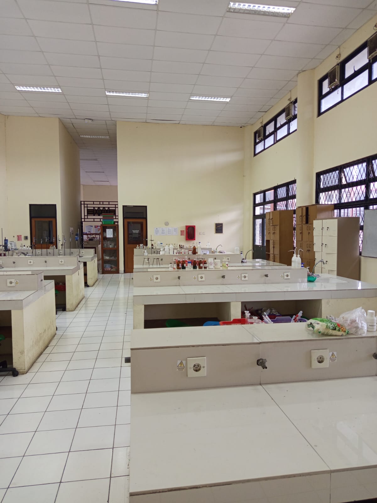 Pelatihan Asisten Praktikum Kimia Anorganik 2026: Mengasah Kompetensi Teknik, Teori, dan Profesionalitas di Laboratorium Kimia Anorganik FMIPA IPB